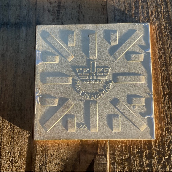 Ceramic Glazed Clay Tiles 4 x 4" Made in Portugal - Set of 2 - Picture 5 of 13